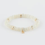 Armband met witte maansteen en 14kt geelgouden bedels